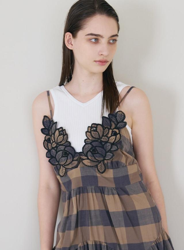 コエル（COEL）/カップ付きリブタンクトップ