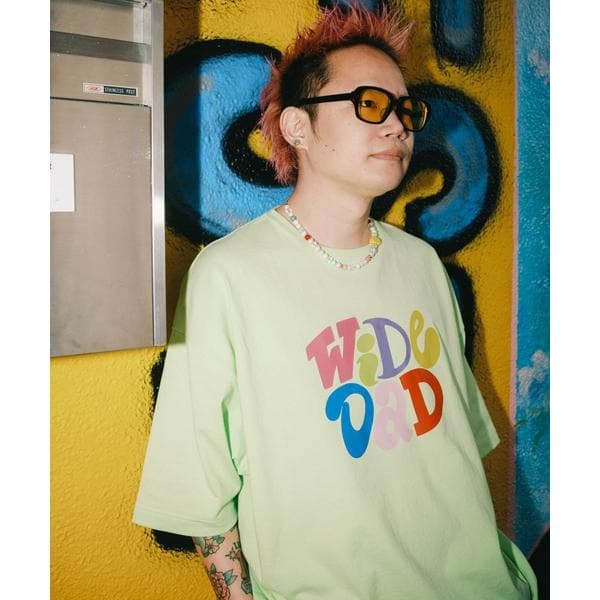 【NEW】アーバンリサーチ（URBAN RESEARCH）/Wide Dad　GRAPHIC T−SHIRTS WITH HATCH
