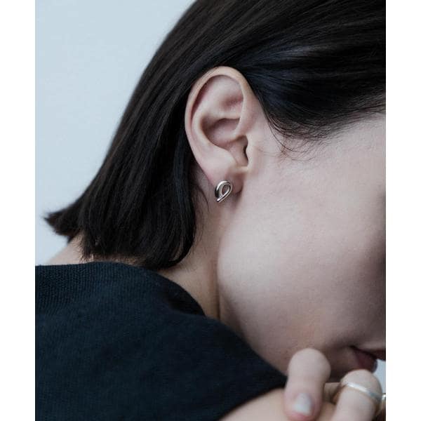 スメリー（SMELLY）/SMELLY so’　asymmetric solid pierce