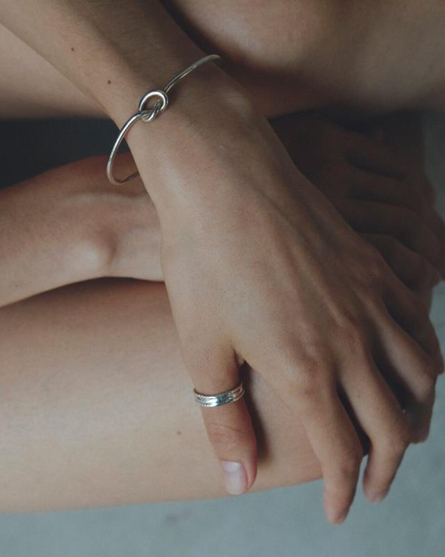 NINA&JULES　シルバー925　バングル　ニナエジュール NINA&JULES シルバー バングル ニナエジュール NINA & JULES (ニナ・エ