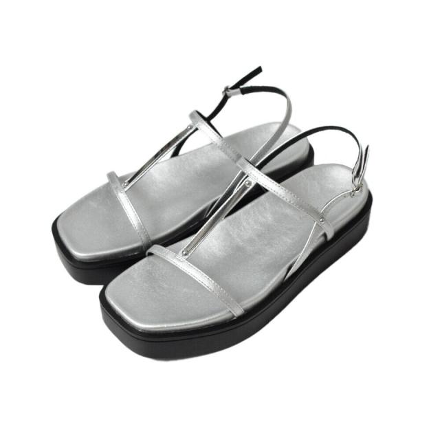 トゥクン（tukn．）/【厚底なのに軽量】2025SS新作 厚底 ストラップ