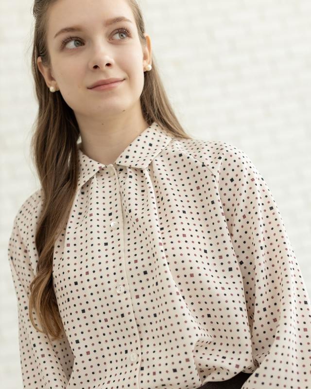 マリサグレース（Marisa Grace）/ランダムドットブラウス