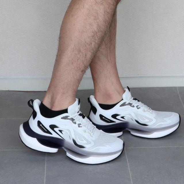 ファイテン（phiten）/phiten スニーカー