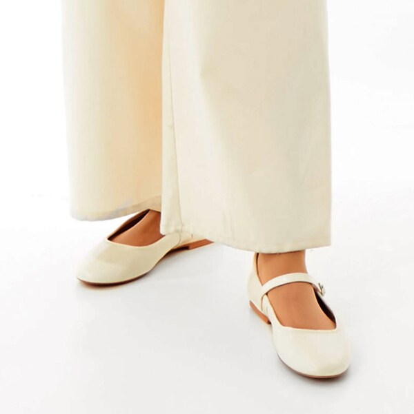 スティーブマデン（STEVE MADDEN）/プレーンフラットパンプス