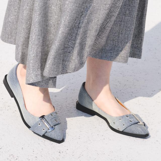 スティーブマデン（STEVE MADDEN）/ポインテッドトゥベルトデザインパンプス