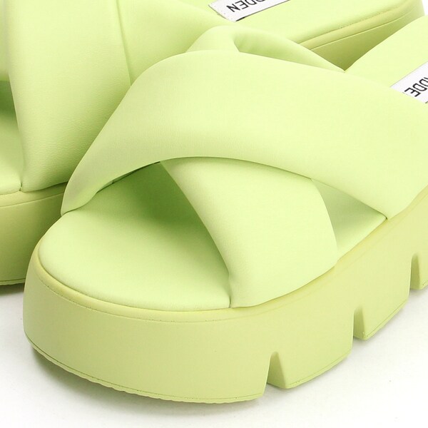 スティーブマデン（STEVE MADDEN）/パフィーサンダル