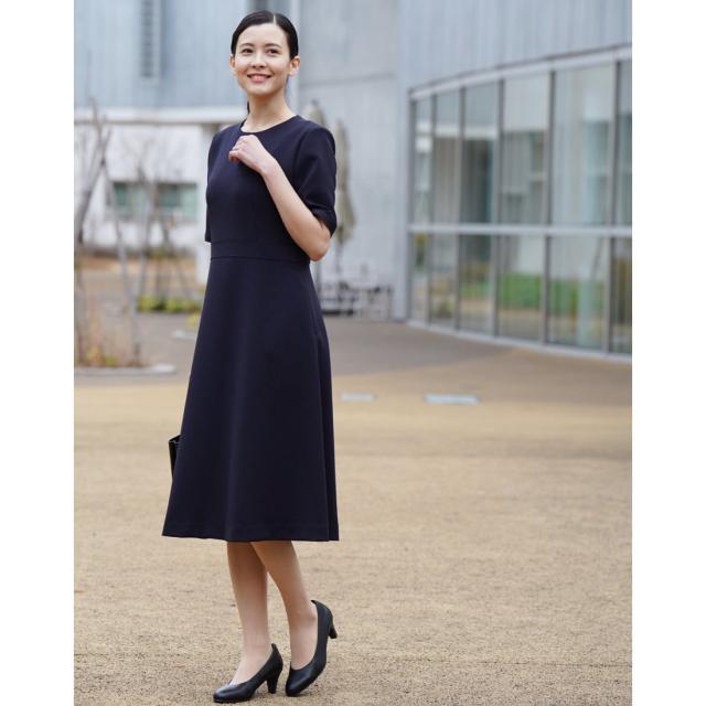 ヴィリーナ（VIRINA）/【ドラマ フェイクマミー着用】フォーマル・お受験/ウエストマークフレアワンピース（濃紺・日本製）_5
