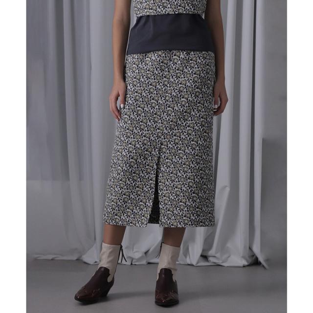 JALジャンボジェット機ファ－ストクラスで使用されていた銅製急須コ－ヒ－カップ。 JALジャンボジェット機ファ－ストクラスで使用されていた銅製急須コ