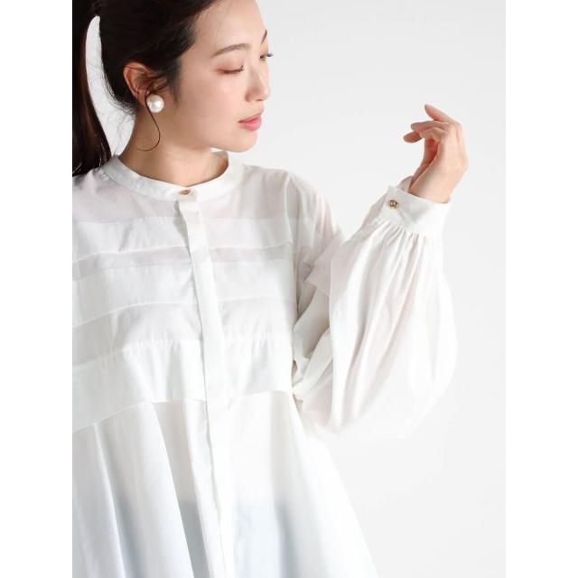 ヴァンネイビー（VinNAVY）/タックデザインブラウス