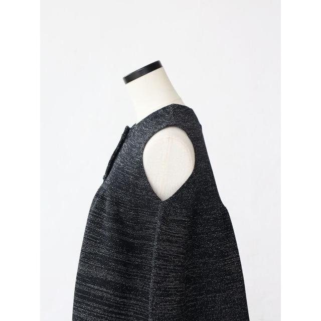 アーガブラック（AgaBLACK）/【諏訪】ノースリーブコクーンラメニット