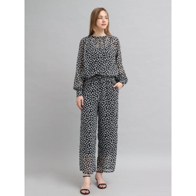 アンプル（Ample）/テープ刺繍フラワーシアーブラウス