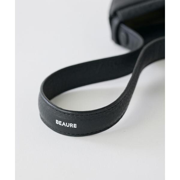 ルスーク（Le Souk）/レザーショルダーバッグ《 BEAURE/ヴュレ(ビュレ) 》