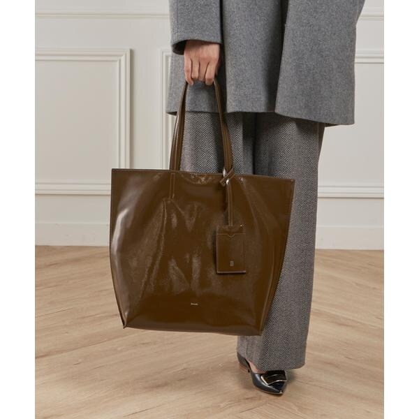 ルスーク（Le Souk）/エナメルトートバッグ《 BEAURE/ヴュレ(ビュレ) 》