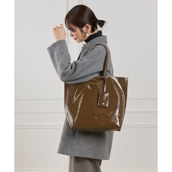 ルスーク（Le Souk）/エナメルトートバッグ《 BEAURE/ヴュレ(ビュレ) 》