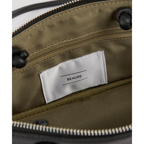 ルスーク（Le Souk）/ショルダーバッグ《 BEAURE/ヴュレ(ビュレ) 》