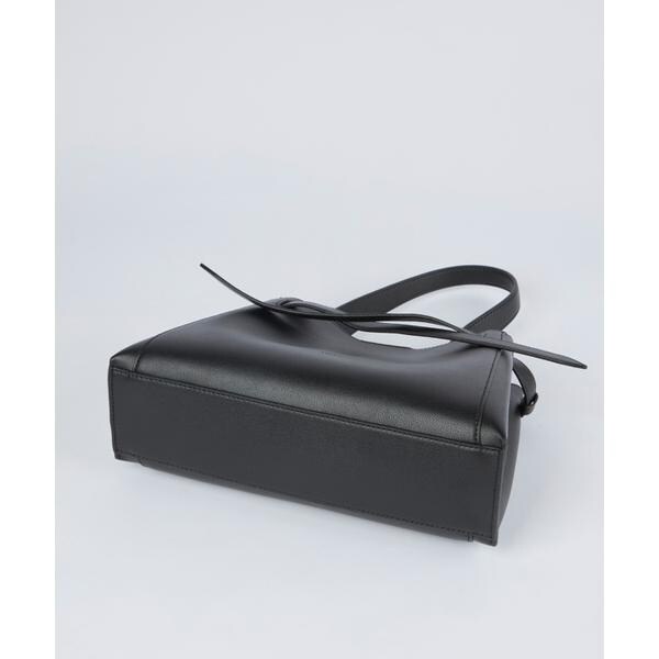 フェイバリット スキナモノ（FAVORITE SUKINAMONO）/カウハイドレザー　スモールトートバッグ《AMAG STUDIO》