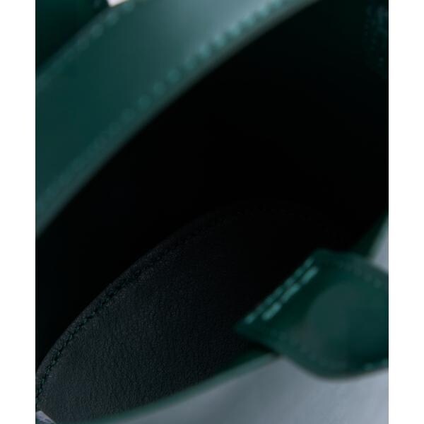 フェイバリット スキナモノ（FAVORITE SUKINAMONO）/クロスボディバッグ《YAHKI》