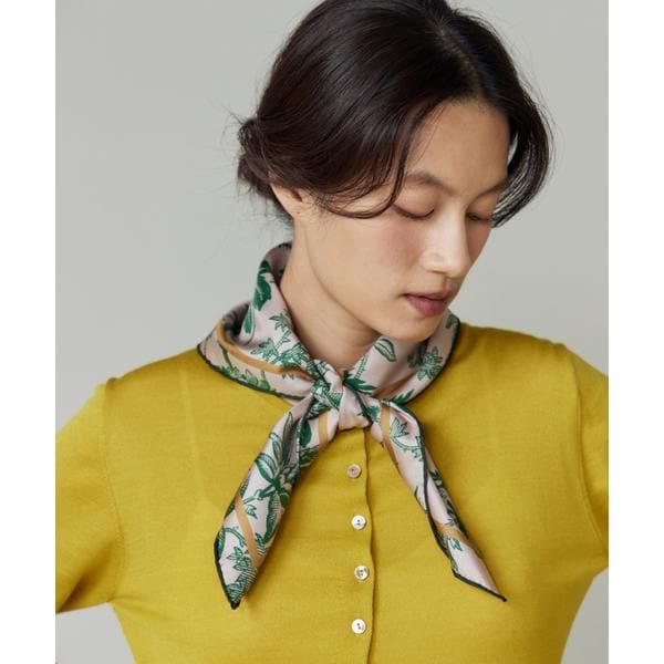 フェイバリット スキナモノ（FAVORITE SUKINAMONO）/Small Classical Darlene Scarf スカーフ《Tapis Noir》