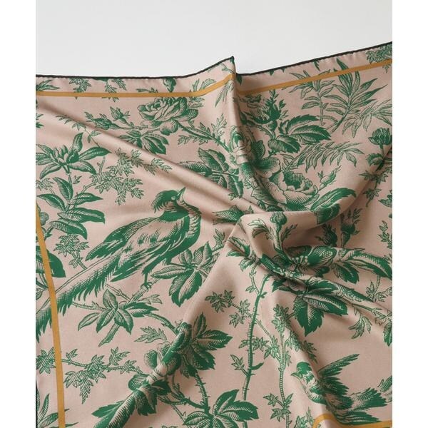 フェイバリット スキナモノ（FAVORITE SUKINAMONO）/Small Classical Darlene Scarf スカーフ《Tapis Noir》