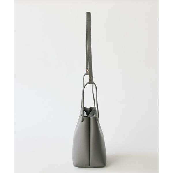 フェイバリット スキナモノ（FAVORITE SUKINAMONO）/SOFT SHRINK レザークロスボディバッグ《YAHKI》