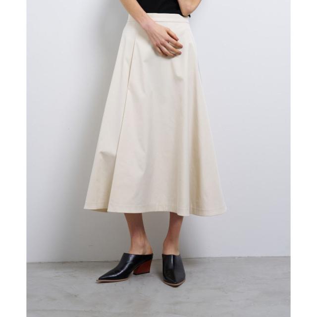 ランバン オン ブルー（LANVIN en Bleu）/ストレッチサテンフレアスカート