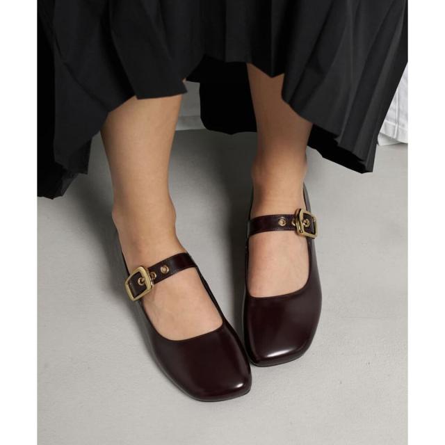 ランバン オン ブルー（LANVIN en Bleu）/バックルベルトパンプス