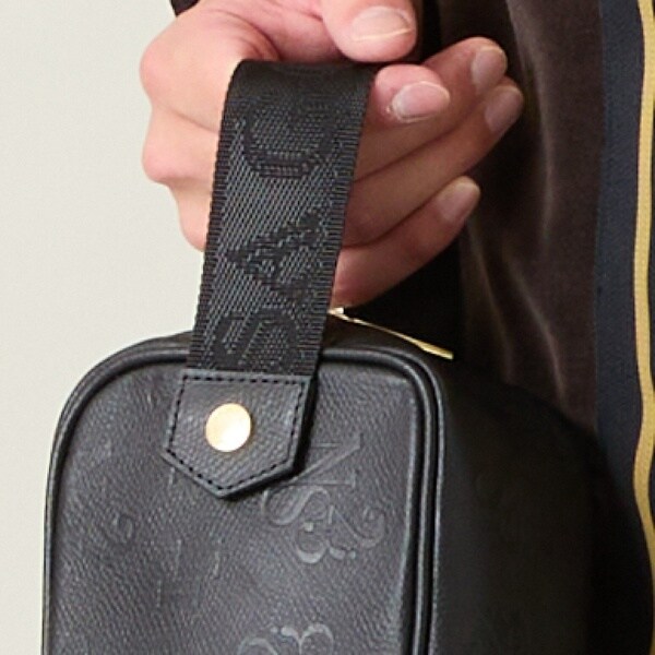 エヌエス23・パー・ニッサゴルフ　（NS23 par Nissa Golf）/【本革使用】エンボス加工クラッチバッグ エヌエス23・パー・ニッサゴルフ （NS23 par Nissa Golf）/【本革使用