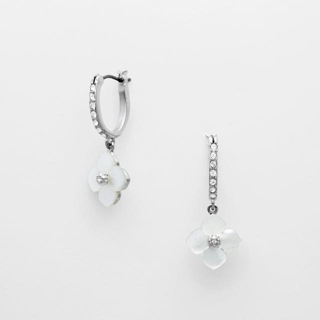 ヴァンドームブティック（VENDOME BOUTIQUE）/堅甲 お花ピアス