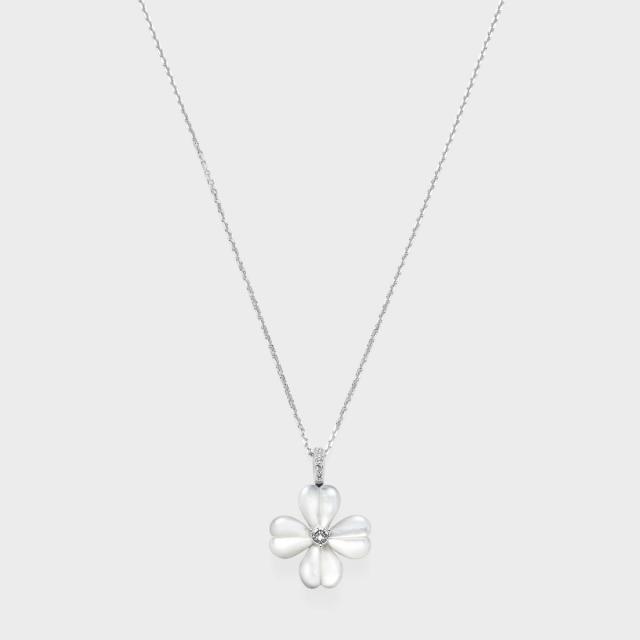 【NEW】ヴァンドームブティック（VENDOME BOUTIQUE）/シェルクローバー ネックレス 17,182円