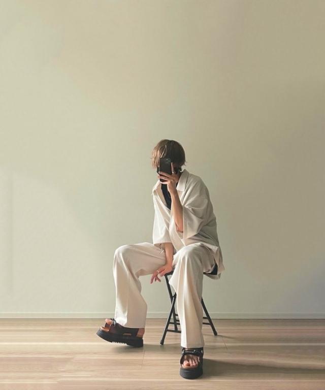 ニルウェイ（Nilway）/Dbuckle shirt ＆ 1tuck widestraight pants setup