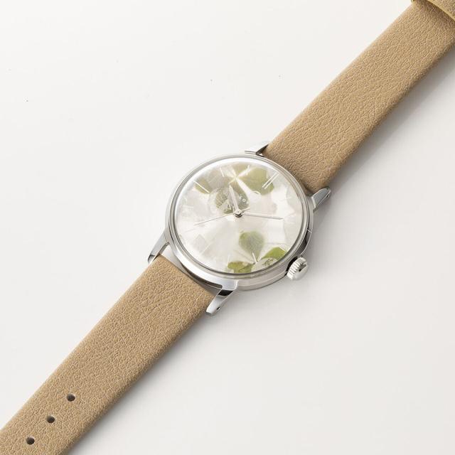 LOV−IN BOUQUET（LOV−IN BOUQUET）/ボタニカルフラワー ウオッチ 花柄 レディース ご覧なさる アップルスキンレザー 胴締め LVB136C