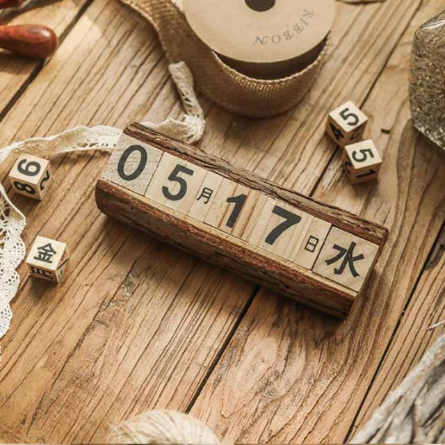 万年カレンダー 木製 卓上 日めくりカレンダー アンティーク風