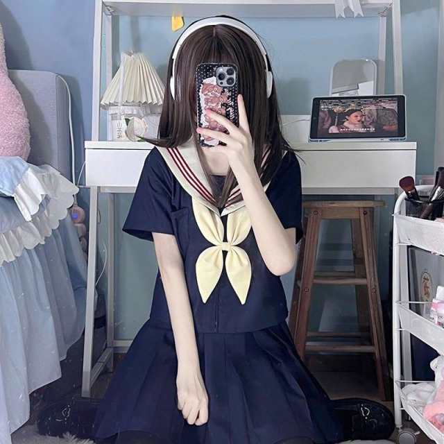 楽天市場】セーラー服 3点セット【上着+スカート+蝶結び