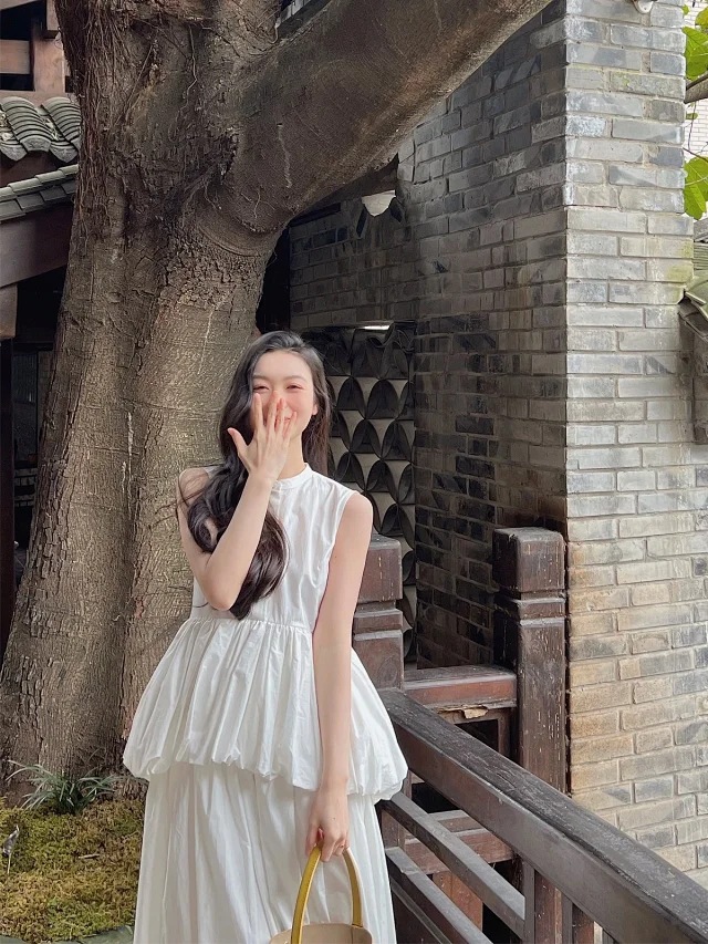 キャミソールワンピース レディース 夏 綿 ノースリーブ 白ワンピース aライン ロング丈 マキシ丈 フリル きれいめ おしゃれ ゆったり かわいい 着?せ 上品 カジュアル リゾート お嬢様