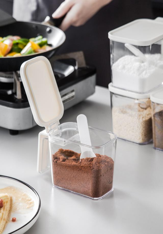 タッパーウェア 砂糖 お塩 入れ 500ml 3点 タッパーウェア 砂糖 お塩 入れ 500ml 3点 調味料ストッカーの