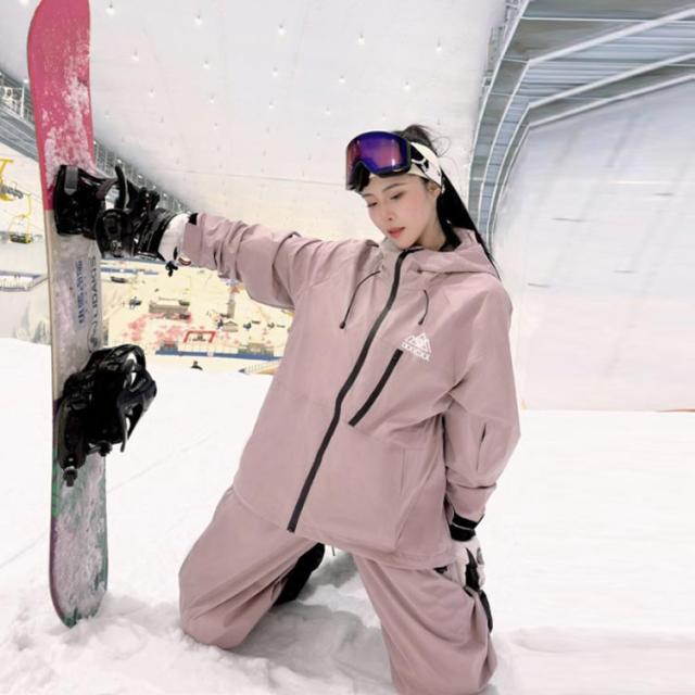 スキーウェア スノーボードウェア レディース 上下セット 中綿 裏起毛