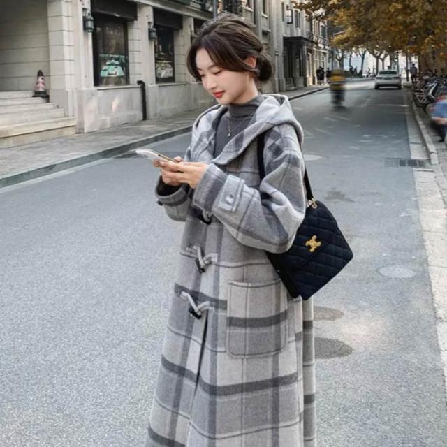ダッフルコート レディース フード付き チェックコート 秋冬 レディースコート ロング丈 メルトンコート アウター 長袖 可愛い チェック柄 ダッフル コート チェスターコート 通勤 着痩せ カジュアル 秋冬 ダッフルコート レディース フード付き チェックコート 秋冬