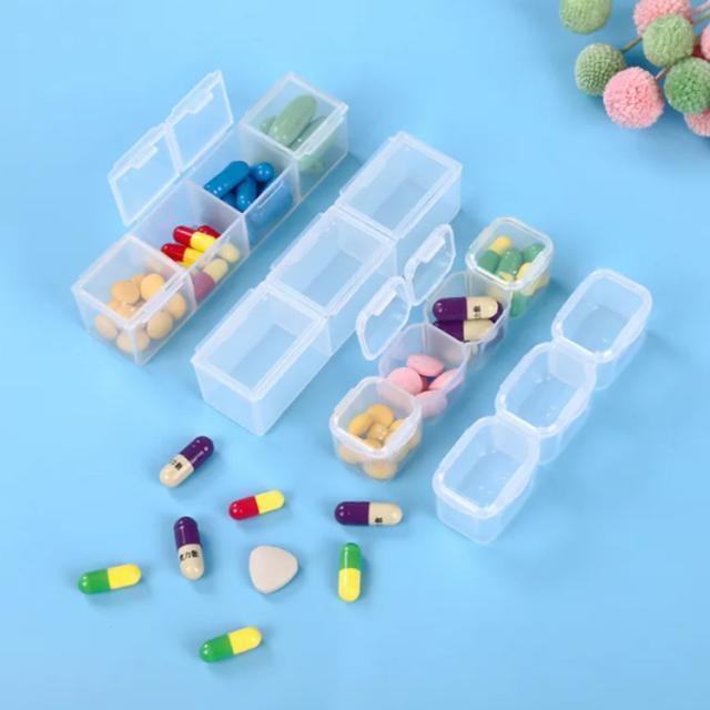 ☆銀製　銀座三越　携帯薬入れ ☆銀製 銀座三越 携帯薬入れ