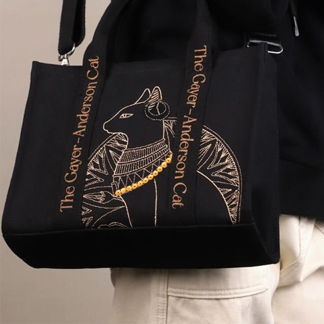 トートバッグ ショルダーバッグ 斜め掛け ゲイヤーアンダーソンの猫 レディース 大英博物館 大容量 刺繍 軽量 手提げ キャンバス お洒落 3way  ランチバッグ ハンドバッグ 通勤 通学 プレゼント_1