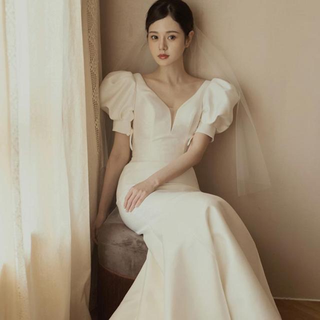 ウェディングドレス 半袖 マーメイドライン トレーン付きドレス ウェディング パフスリーブ ウエディング パーティードレス Vネック フィッシュテール 結婚式 ワンピース 海外 挙式 ホワイト 白 トレーン付き ドレス ウェディングドレス 半袖 マーメイドライン トレーン付きドレス