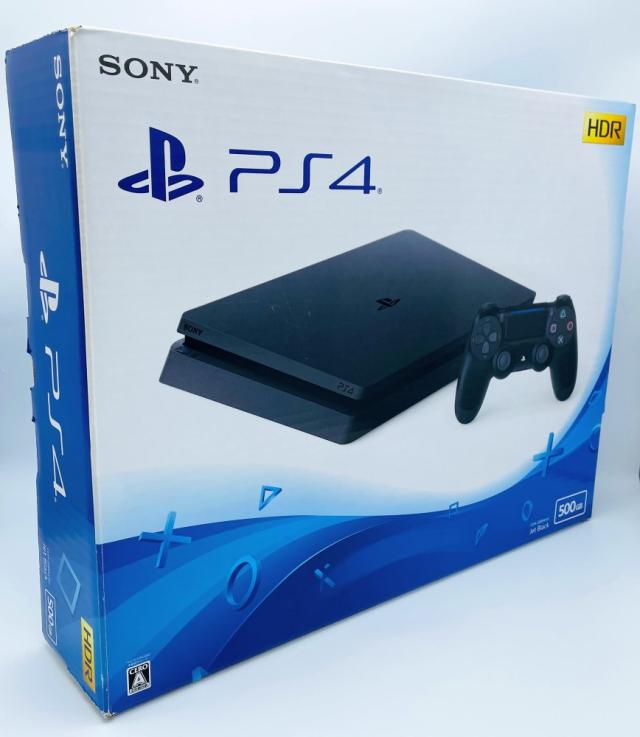 PlayStation 4 ジェット・ブラック 500GB (CUH-2200AB01)【メーカー