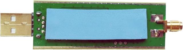 RTL-SDR Blog V3 R860 RTL2832U 1PPM TCXO SMA ソフトウェア デファインド ラジオ (ドングルのみ) (ブラック)_4