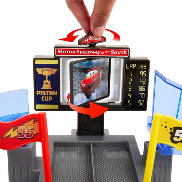 ディズニー カーズ ライトニング・マックィーン スピードウェイ