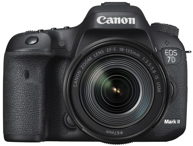 外箱付属 Canon デジタル一眼レフカメラ EOS 7D MarkII レンズキット EF-S18-135mmF3.5-5.6 ISUSM Wi-FiアダプターW-E1付属 EOS7DMK2LKW-E1 3L5