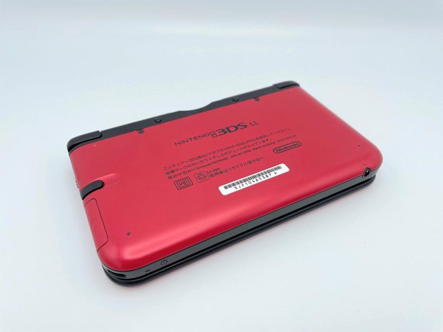ニンテンドー3DS LL レッドXブラック  ソフト3本・新品SDカード付き