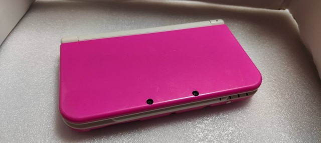 Newニンテンドー3DS LL ピンク×ホワイト【メーカー生産終了】 [video