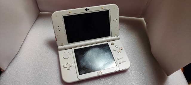 Newニンテンドー3DS LL ピンク×ホワイト【メーカー生産終了】 [video ...