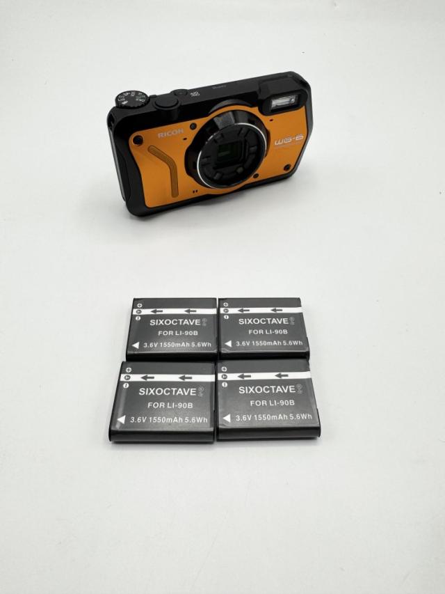 【中古 動作確認済】 RICOH WG-6 オレンジ 本格防水カメラ 20メートル防水 耐衝撃 防塵 耐寒 2000万画素 4K動画対応
