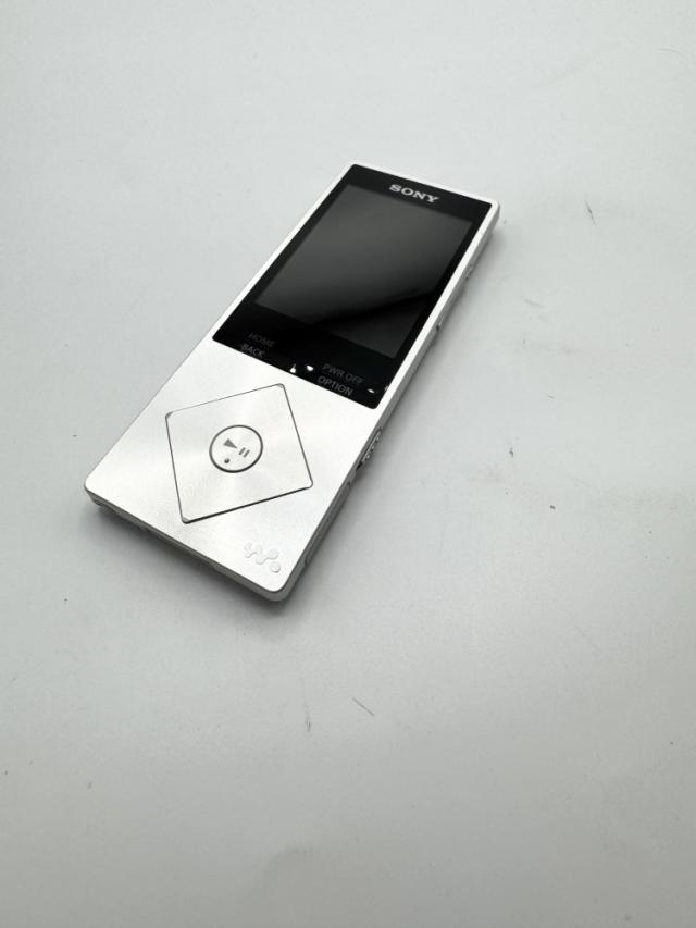 【中古 動作確認済】 SONY ウォークマン A20シリーズ 32GB ハイレゾ音源対応 シルバー NW-A26HN SM