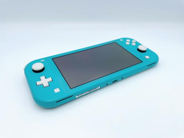 任天堂 Nintendo Switch Lite ターコイズ 完品 中古 Nintendo Switch 任天堂 Lite ニンテンドースイッチ ライト